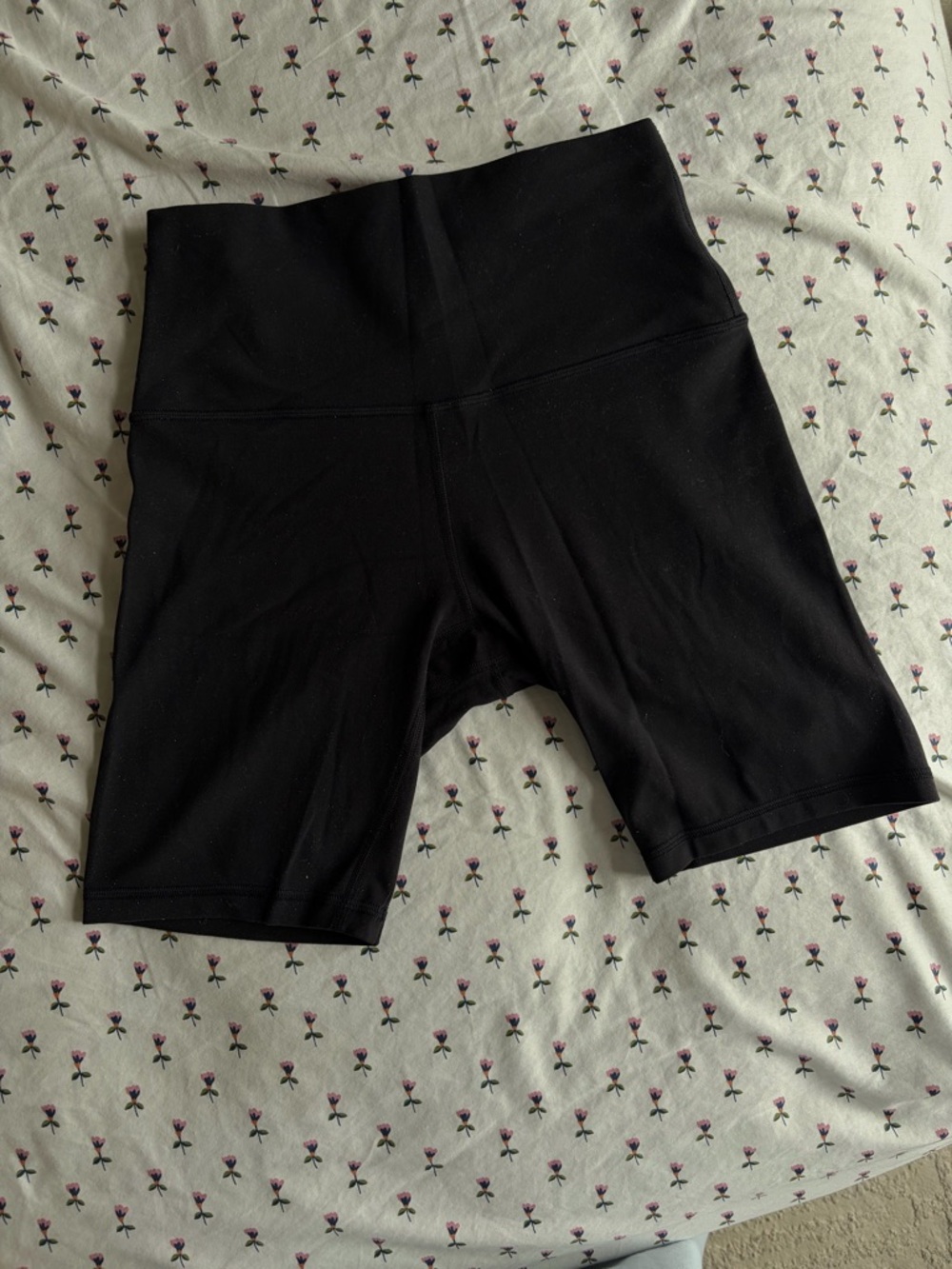Lululemon Align short 6”